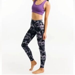 Zyia Active Soft N Snug Floral Watercolor Leggings Sz 8-10
